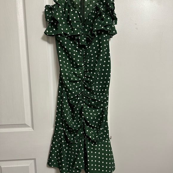 Green and White Ruffled Polka Dot Dress - Picture 6 of 7